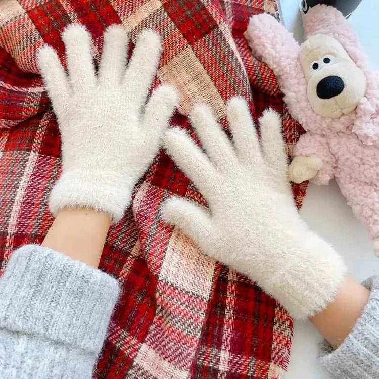 Women’s Plush Winter Gloves – Soft, Warm & Cozy