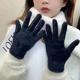 Women’s Plush Winter Gloves – Soft, Warm & Cozy